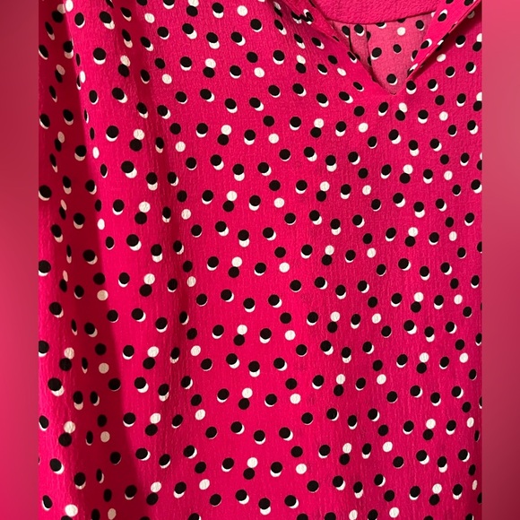 Elle Dark Pink Polyester Blouse, Polka Dots, Cap Sleeves Women’s Size Large - Picture 8 of 13